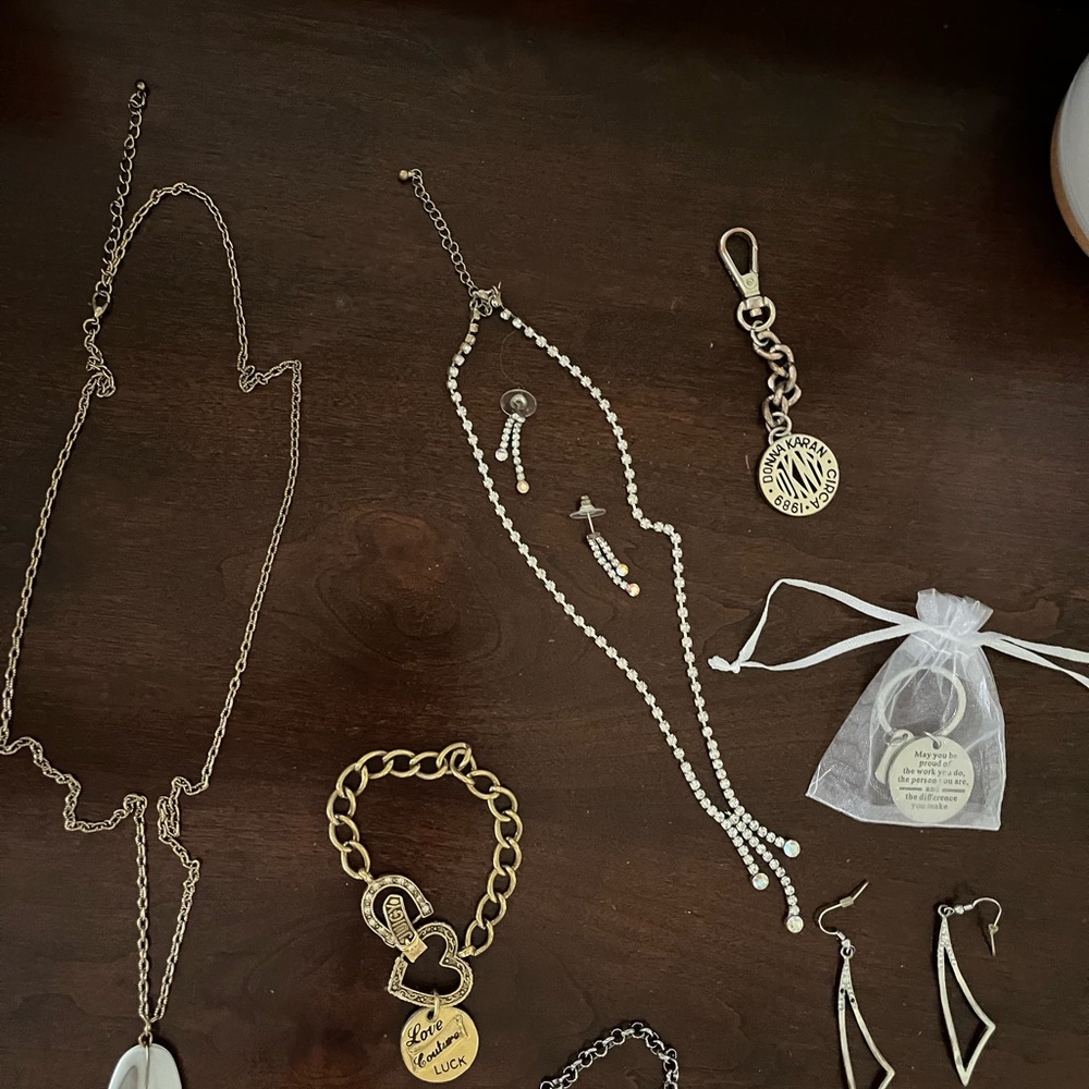 Elegant Gold color and Silver  color Women's Jewelry